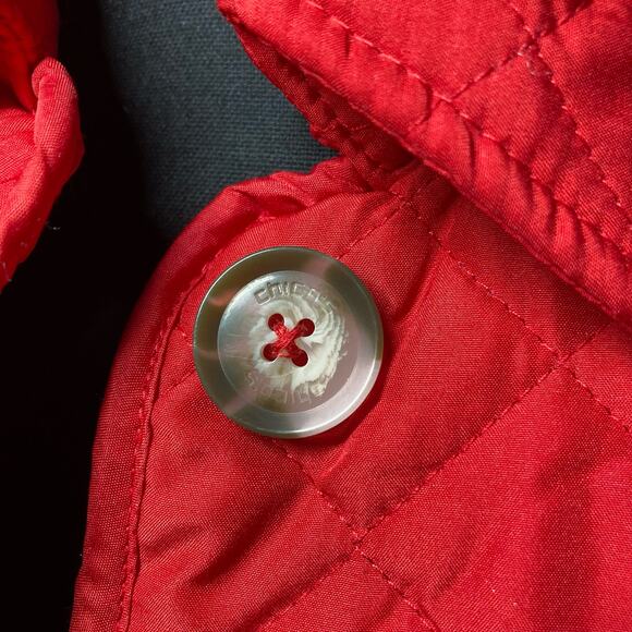 Chico’s Size 0 Button Front Red Quilted Jacket. Pre-Owned - Picture 3 of 12